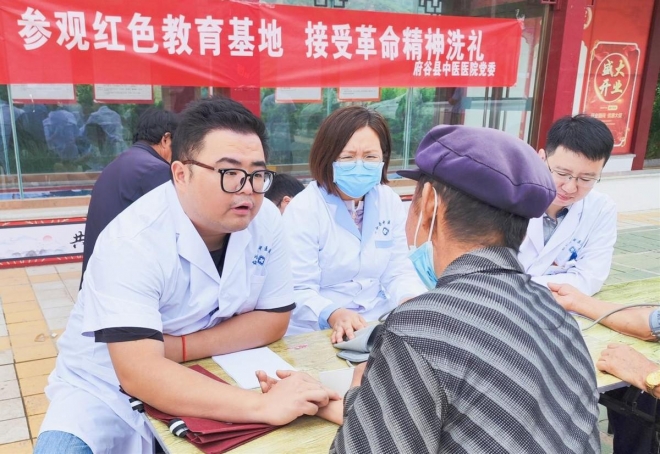 支医彰显青春担当，苏州市中医医院援陕医生助力府谷医疗水平提升