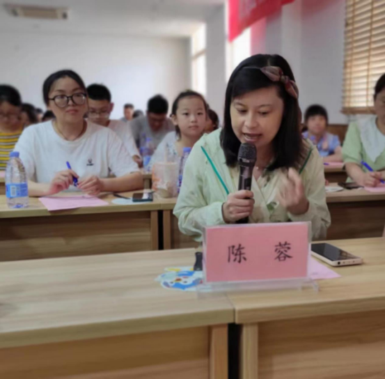 盐城大市区第二届iEnglish配音大赛圆满落幕 ——孙唯嘉蝉联大赛第一名，李仓钰等8名同学分获二三等奖