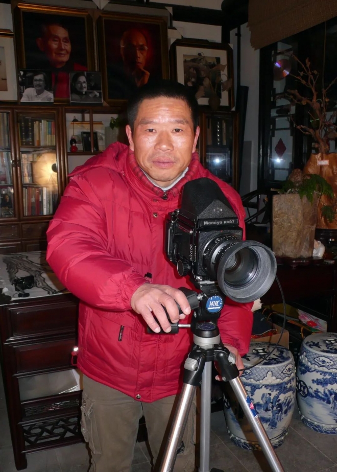 用影像记录变迁，《老宅新风暨平江记忆》十米长卷尽显江南风韵