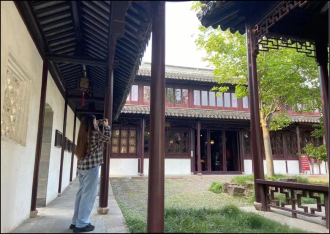  南航大学生探访苏州建筑 将推出专题纪录片
