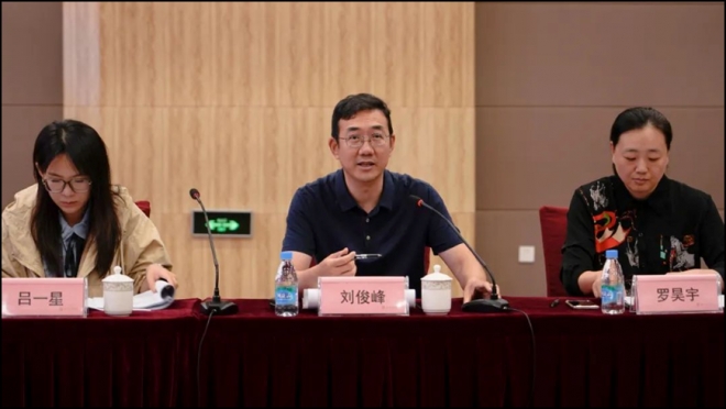 国家卫生健康委医管中心到苏州九龙医院调研