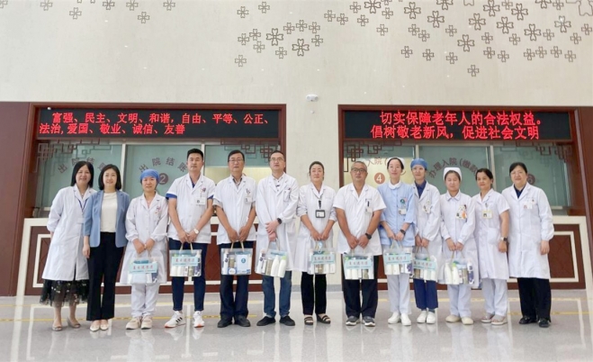 苏州市中医医院：慰问送清凉，关怀沁人心