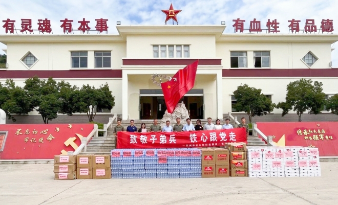 致敬人民子弟兵！苏州市社会组织走进军营参访学习慰问官兵