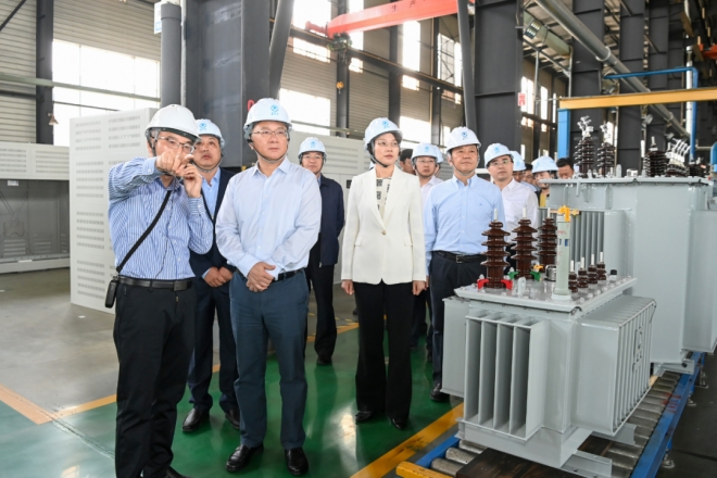 周斌领衔督办市政协重点提案：发挥政协优势 汇聚智慧力量 齐心协力推动全市新型工业化迈上新台阶