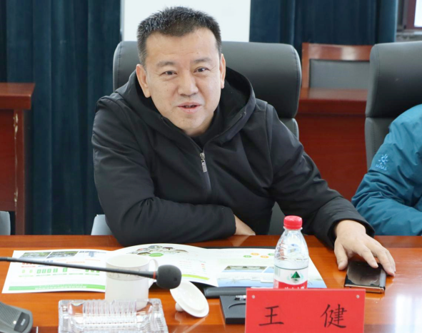 新疆生产建设兵团王健一行考察江苏乾宝牧业