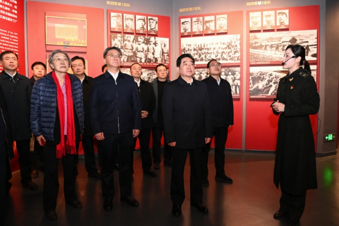 传承弘扬新四军革命精神座谈会在盐召开