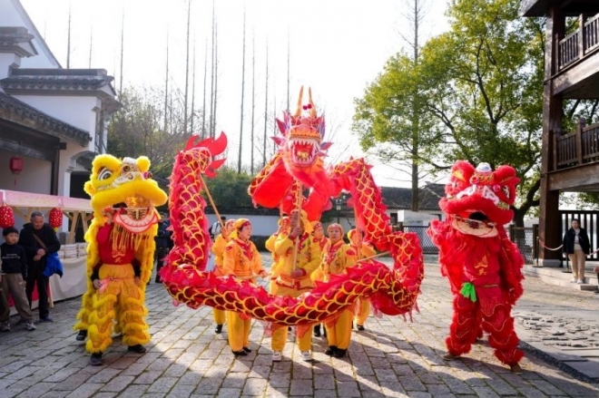苏州石湖景区新春新玩法，“酥”式体验迎龙年