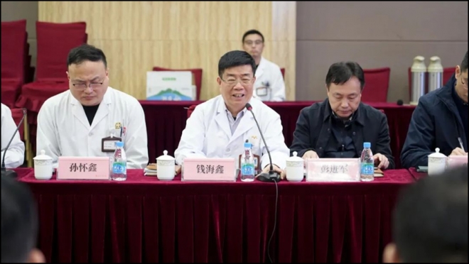 园区党工委委员、管委会副主任沈磊赴苏州九龙医院开展调研工作