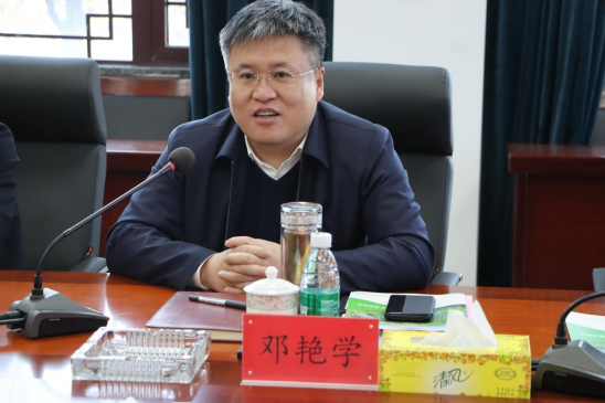 河北省唐县县委书记邓艳学一行赴江苏乾宝牧业考察