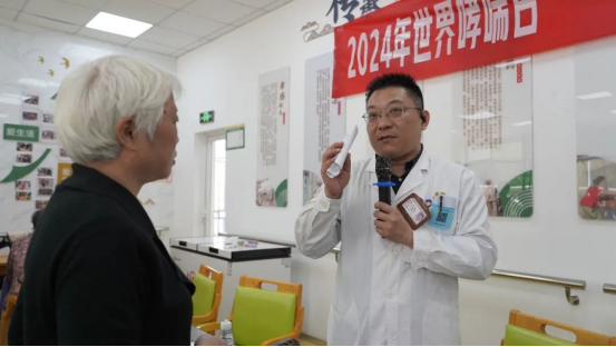 为哮喘教育赋能，让呼吸随心所欲！苏州九龙医院开展哮喘日义诊活动