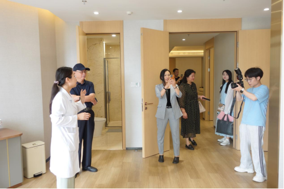 深化合作，携手共进！苏州禧华妇产医院与电影业协会战略合作签约仪式顺利举行