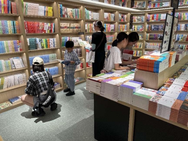 书香七十五载，观前书城今日焕新启航