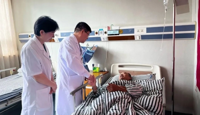 身边党员讲述鲜活故事！苏州九龙医院的病房里来了一位战斗英雄