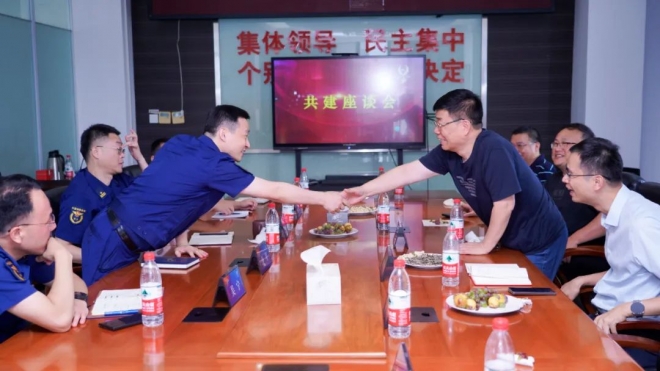 苏州九龙医院与园区消防救援大队携手共建健康防线