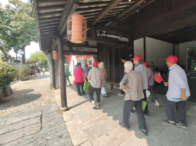 苏州颢文社工举办户外拓展活动为精障患者家庭开启“减压”之行 