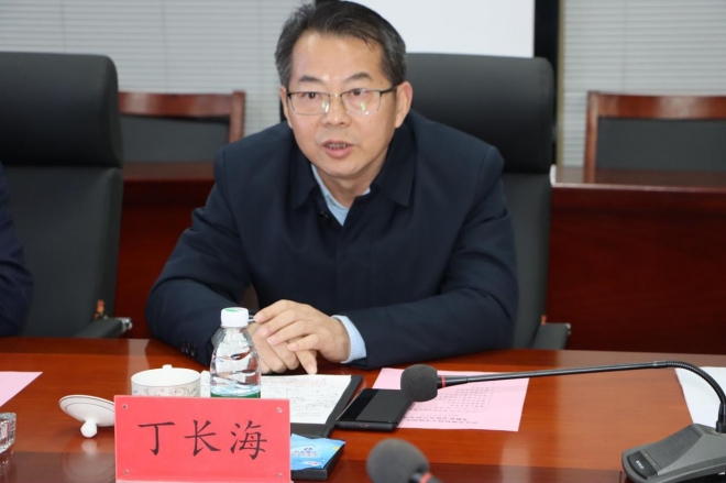 西北农林科技大学副校长陈玉林一行考察江苏乾宝牧业