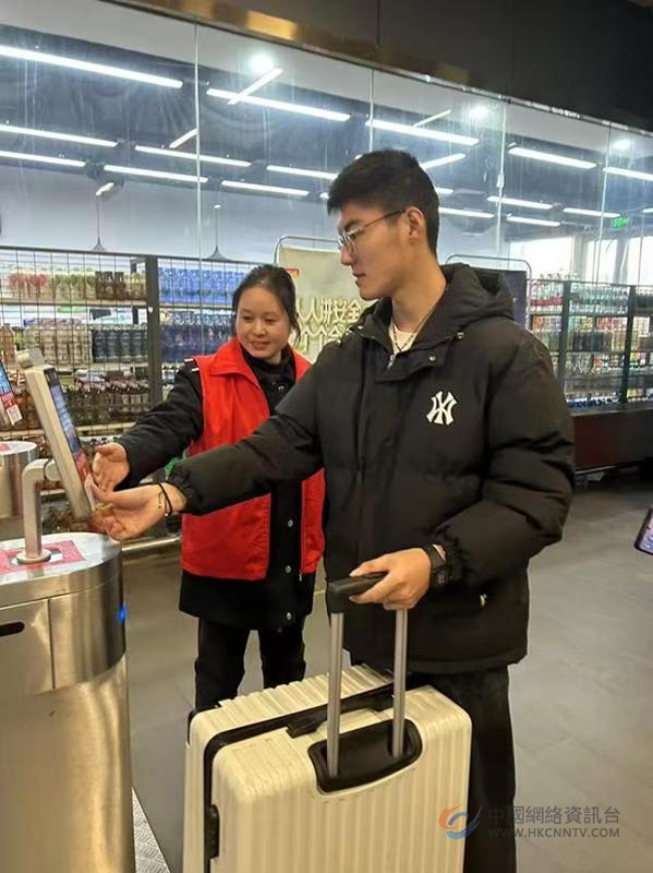 坚守平凡岗位，铸就不凡之路 ——记盐城站运公司检票员徐丹丹