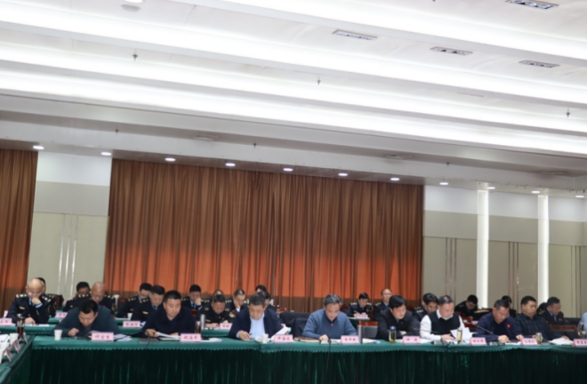 盐城交通运输综合执法 座谈会吹响“先锋护卫”奋进号