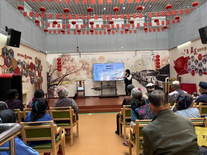 苏州园区浪花苑社区开展腰椎病健康讲座，助力居民健康生活
