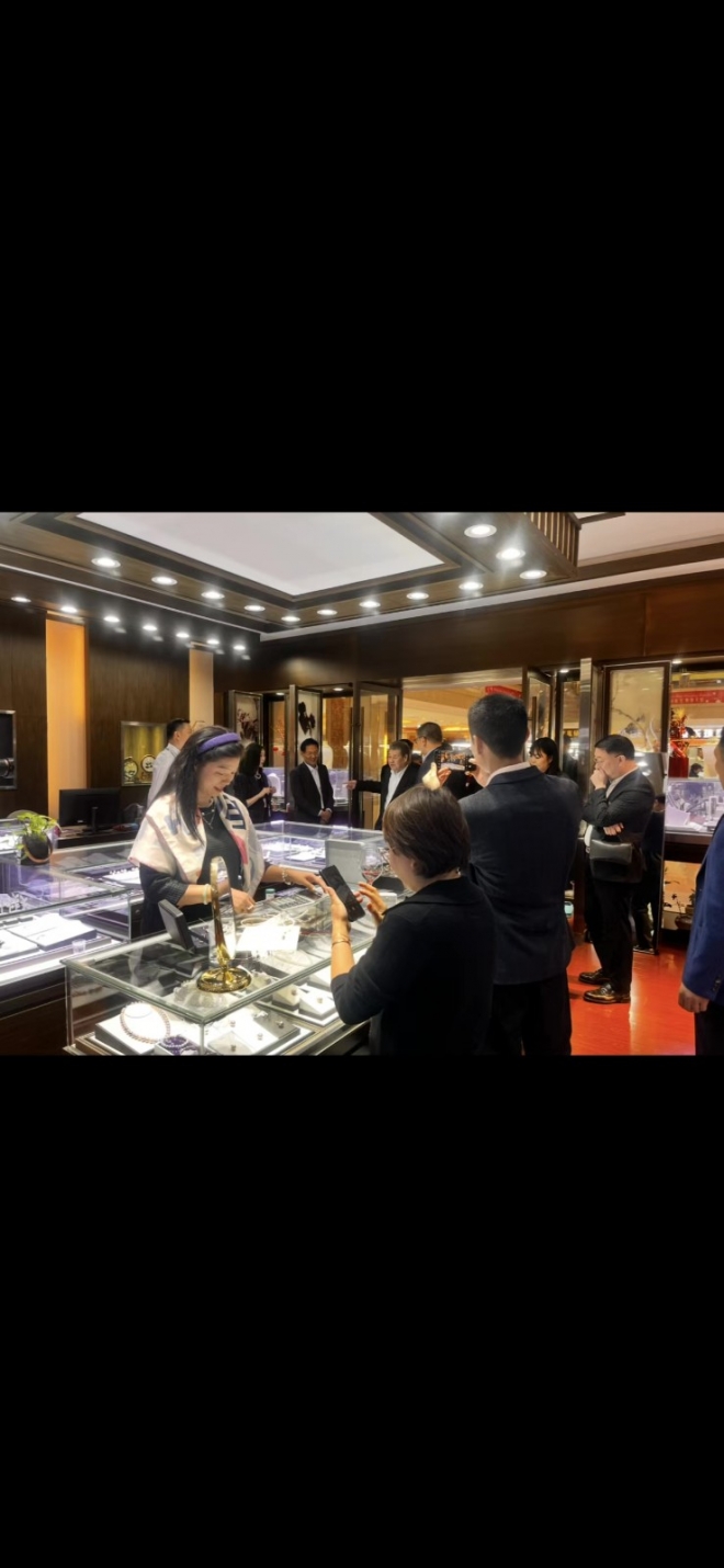 千年珠光映江南 ——相城区渭塘珀尔泰珠宝行珍珠品牌成长侧记