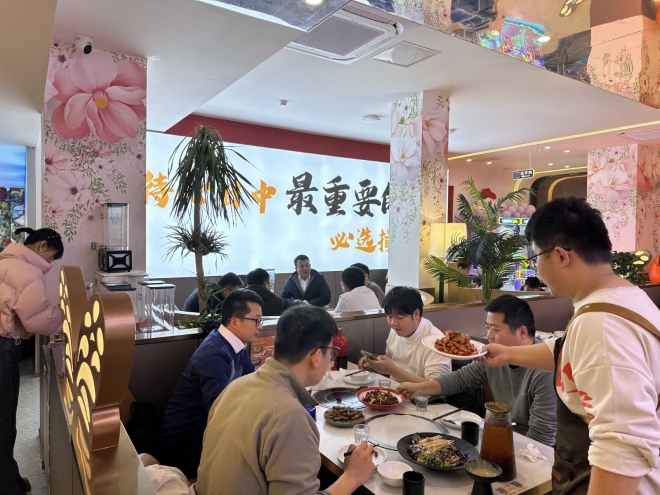 军魂淬炼创业路 ——苏州撮一顿餐饮管理有限公司创始人 退伍军人李振杰的餐饮传奇