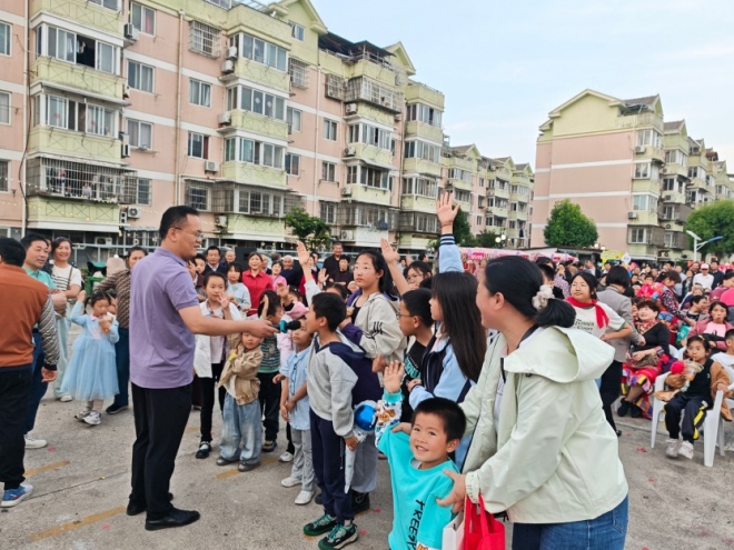苏州园区吴淞社区：童心助力分类 趣味共筑文明