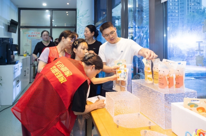 七一聚合力！苏州园区云溪社区“三共”绘新篇