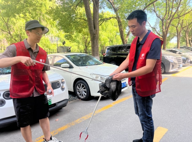 苏州园区钟南社区：净美城市齐行动，“蜂巢行动”焕新颜