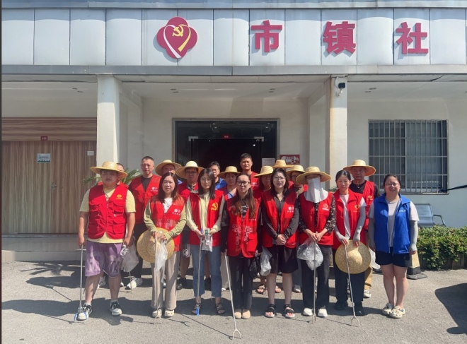 “红马甲”在行动！苏州园区市镇社区开展“洁净家园日”活动