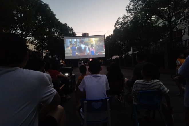 苏州园区凤凰城社区：银幕映国风，共赴光影夏夜