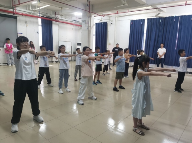 快乐一“夏”！苏州园区西洛巷社区青少年暑托班正式开班 