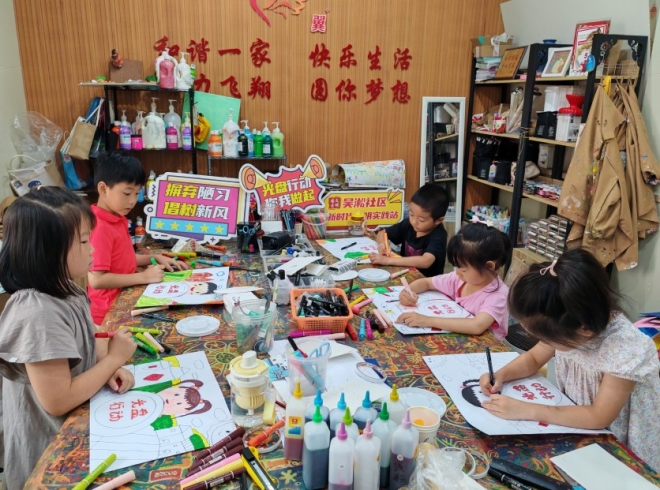 苏州园区吴淞社区：童心绘节俭，妙笔倡光盘