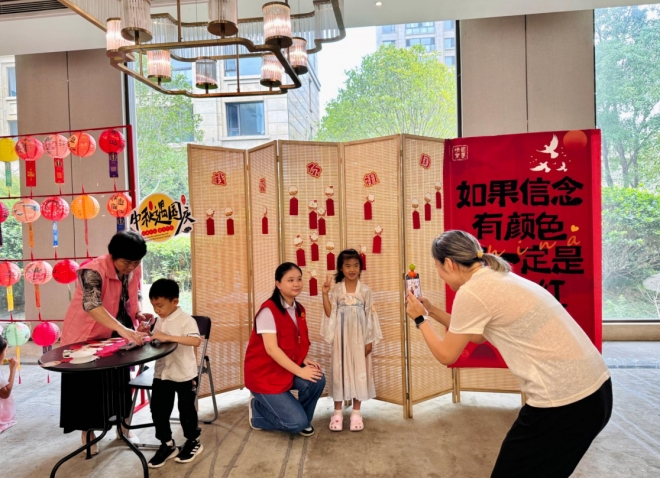 苏州园区丰茂社区：“双节集市”里的“幸福配方”