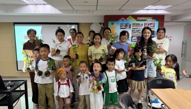 指尖传递温度，苏州园区菁华社区苔球课程开启亲子协作新体验