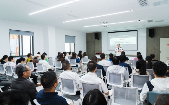 “青春守护,‘救’在身边”,苏州园区云溪社区开展志愿者急救培训活动 “青春守护,‘救’在身边”,苏州园区云溪社区开展志愿者急救培训活动