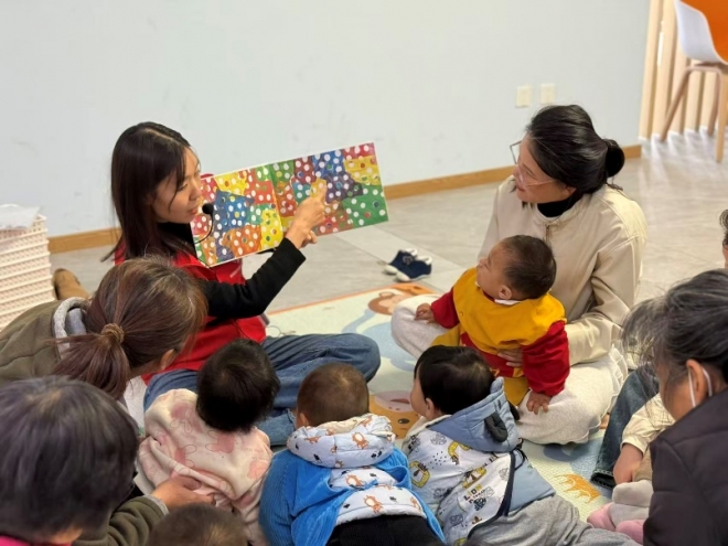 经开区社会工作站办 “亲子欢动” 活动 助力 0-3 岁婴幼儿早期发展