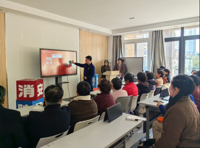 苏州园区星辰北社区：邻里竞答学消防 安全防线共筑牢