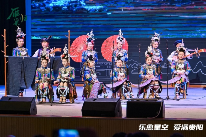 “星星的孩子”艺术关爱行动公益会在贵州交通职业大学成功举办