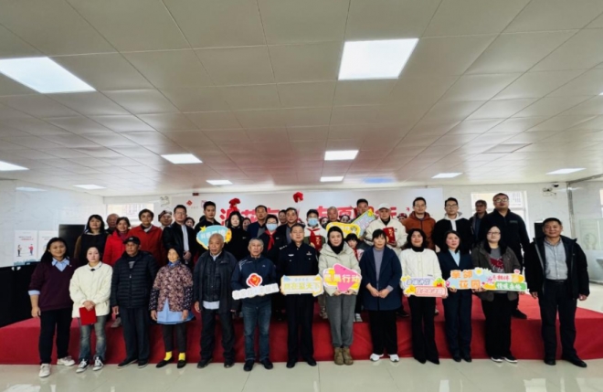 “浪花有你 志愿同行”,苏州园区浪花苑社区志愿者风采暨共建项目展示会圆满举行 “浪花有你 志愿同行”,苏州园区浪花苑社区志愿者风采暨共建项目展示会圆满举行