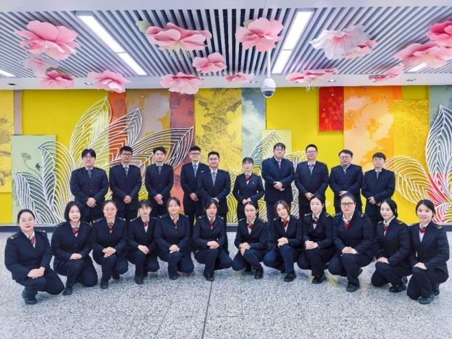 苏州地铁龙道浜站客运服务班获“全国质量信得过班组”称号 苏州地铁龙道浜站客运服务班获“全国质量信得过班组”称号