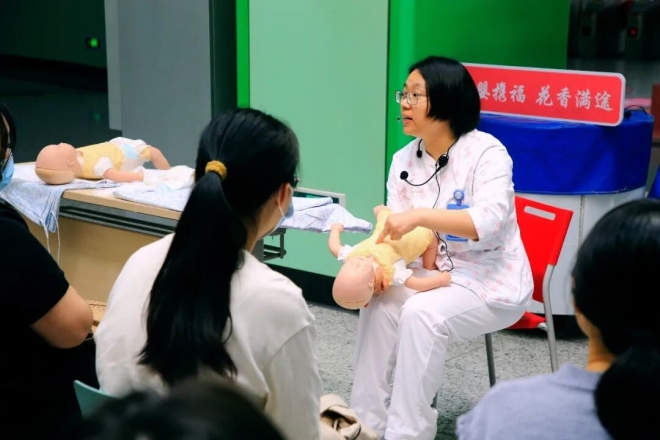 苏州地铁龙道浜站客运服务班获“全国质量信得过班组”称号 苏州地铁龙道浜站客运服务班获“全国质量信得过班组”称号