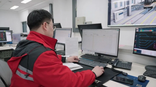 智慧赋能地铁 “大后方”! 11 号线朝阳路车辆段开启智能检修新时代 智慧赋能地铁 “大后方”! 11 号线朝阳路车辆段开启智能检修新时代