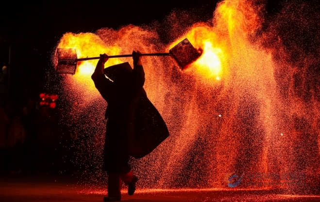 玄武湖畔共赴时光之约 金陵STYLE城市跨年盛典温情启幕 玄武湖畔共赴时光之约 金陵STYLE城市跨年盛典温情启幕