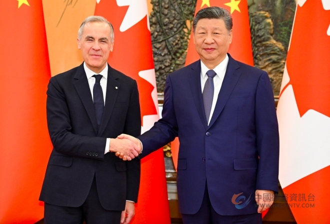 习近平会见加拿大总理卡尼