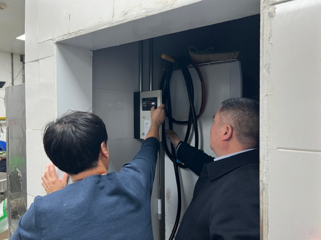 苏州园区汀兰社区多部门联动开展节前安全检查,守护群众平安过节 苏州园区汀兰社区多部门联动开展节前安全检查,守护群众平安过节