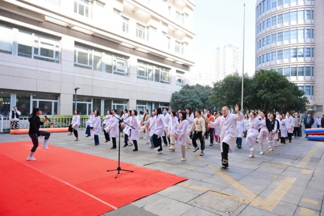 苏州市中医医院:吴医飘香迎新元,杏林健姿绘锦图 苏州市中医医院:吴医飘香迎新元,杏林健姿绘锦图