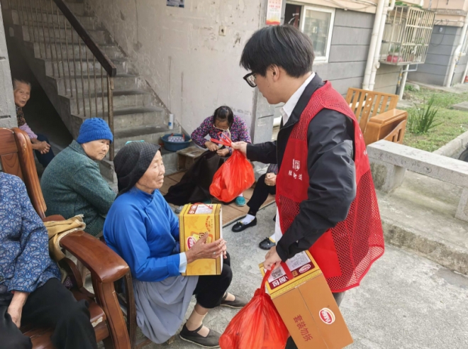 苏州园区吴淞社区：社企联动，温暖直达