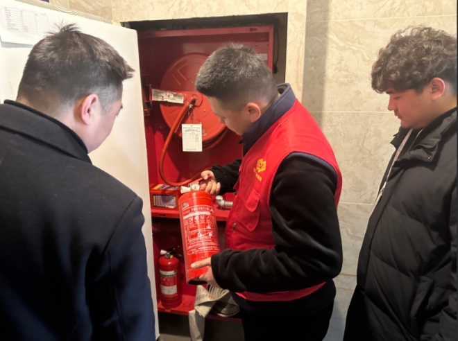 筑牢安全防线，情暖新春佳节！苏州园区丰茂社区织密安全防护网