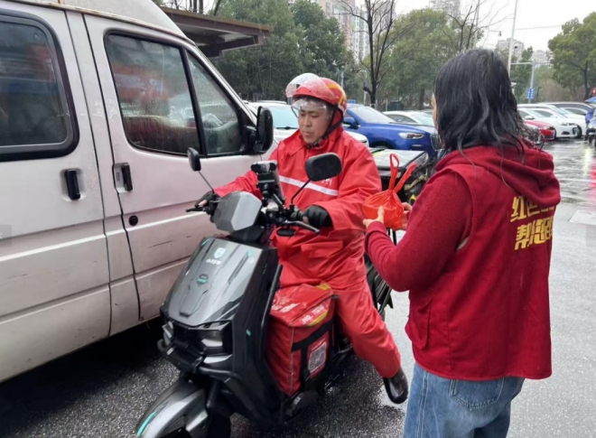 苏州园区兴浦社区开展“兴窝闹元宵・浦邻话团圆”元宵邻里节活动