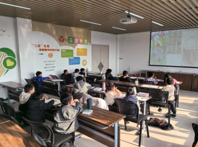 “妙笔绘春·艺暖吴里厢”，苏州园区吴淞社区2026春季公益美育课温情启幕